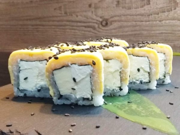 Суші рол Куатро Чіз
